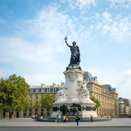 Stunning & Warm Flat In The 11th - Parmentier Parigi